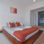 Gold With Ocean View, Jacuzzi And Private Pool Villa Ribamar (Lourinha)