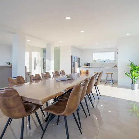 Villa Gold With Ocean View, Jacuzzi And Private Pool