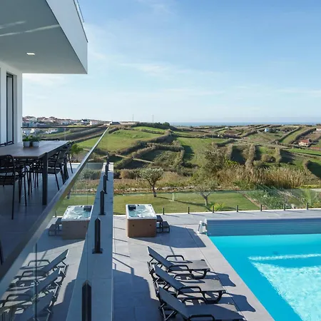 Gold With Ocean View, Jacuzzi And Private Pool